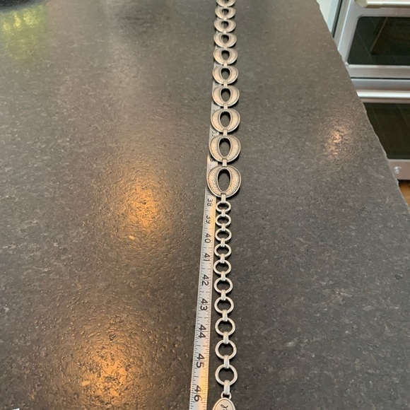 Fossil belt silver tone ovals on link chain with adjustable lengths. Vintage main image 6